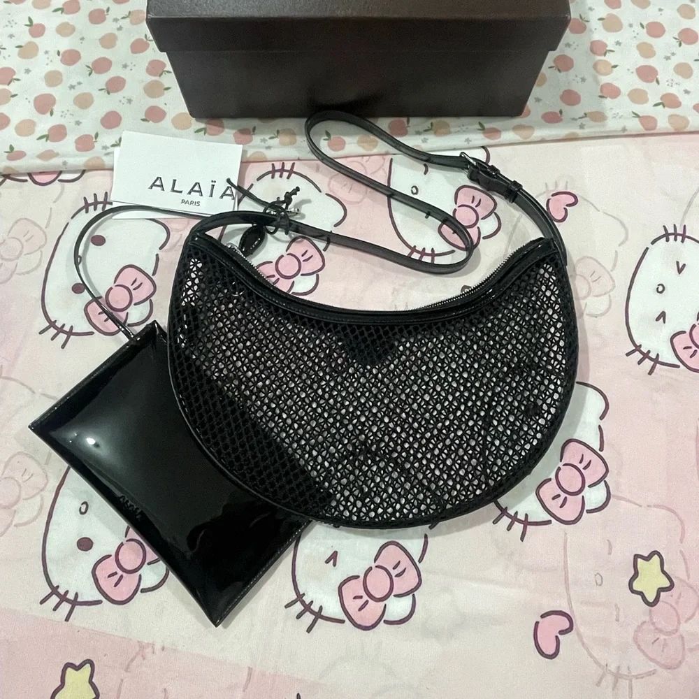 Alaia size 30